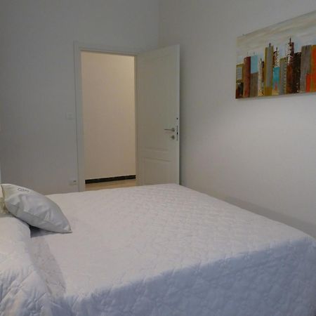 Isola Di Man Apartman Imperia Kültér fotó