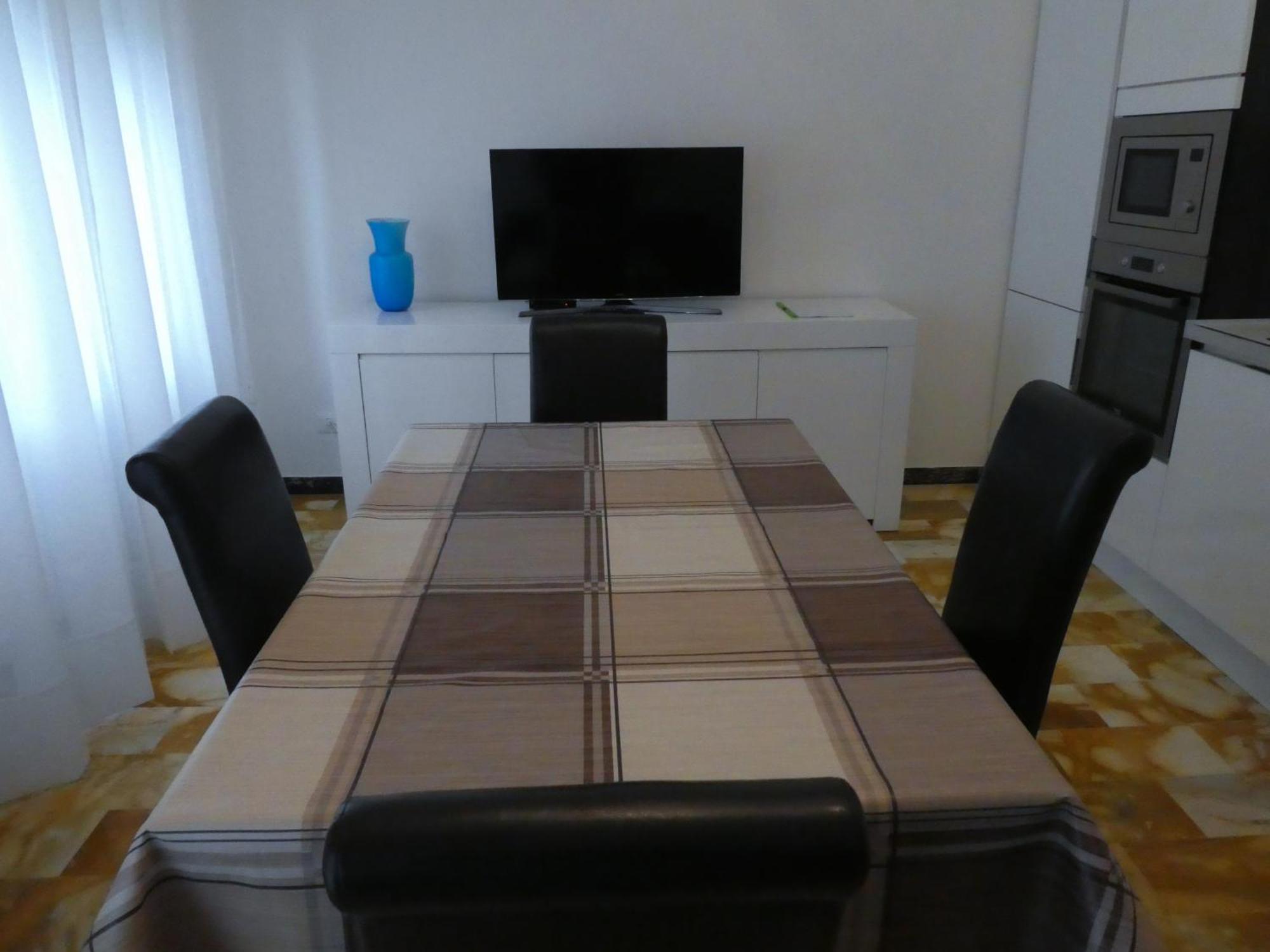 Isola Di Man Apartman Imperia Kültér fotó