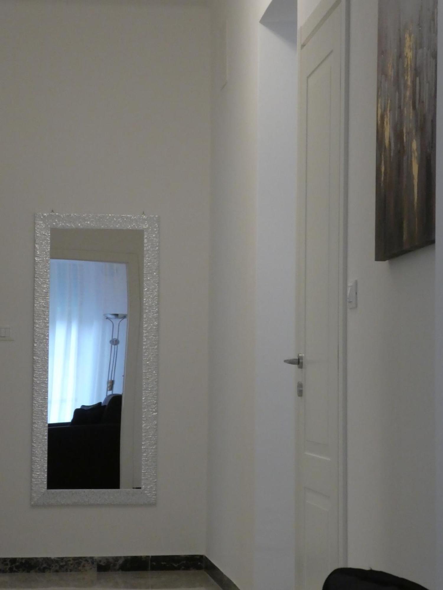 Isola Di Man Apartman Imperia Kültér fotó