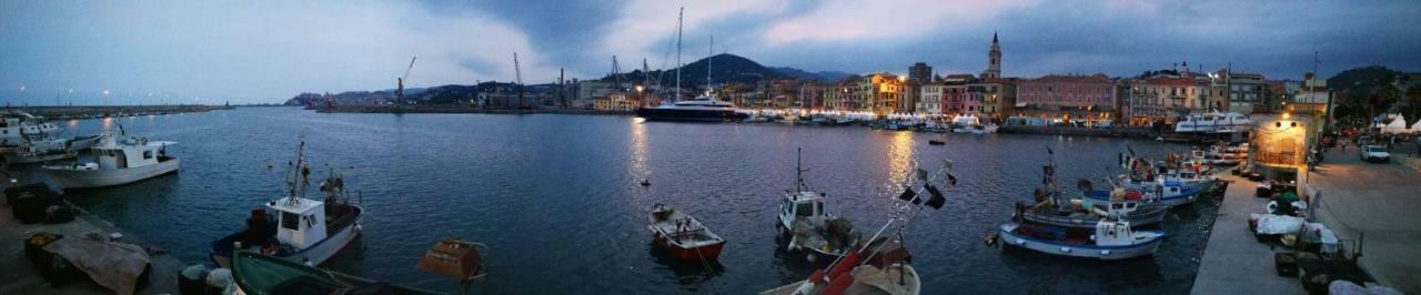 Isola Di Man Apartman Imperia Kültér fotó